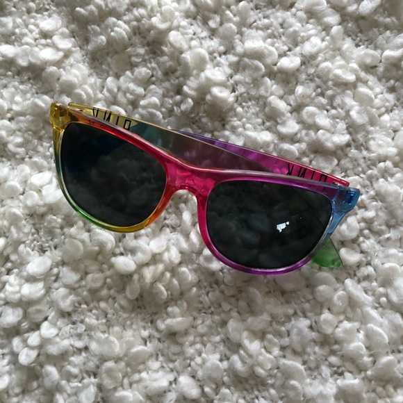pink vs sunglasses